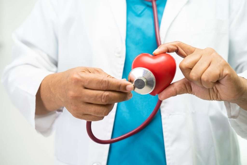 healthy heart via detox Chelation 51153120 YI Healthy heart and circulatory system representing Chelation Therapy for cardiovascular support and heavy metal detoxification.
